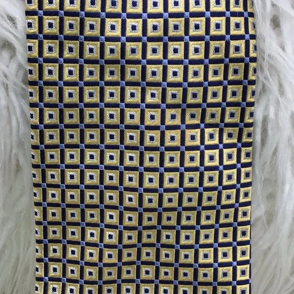 🌼3/$13🌼 BUNDLE DEAL! Chaps Yellow/Blue Square Print Tie - Picture 2 of 4